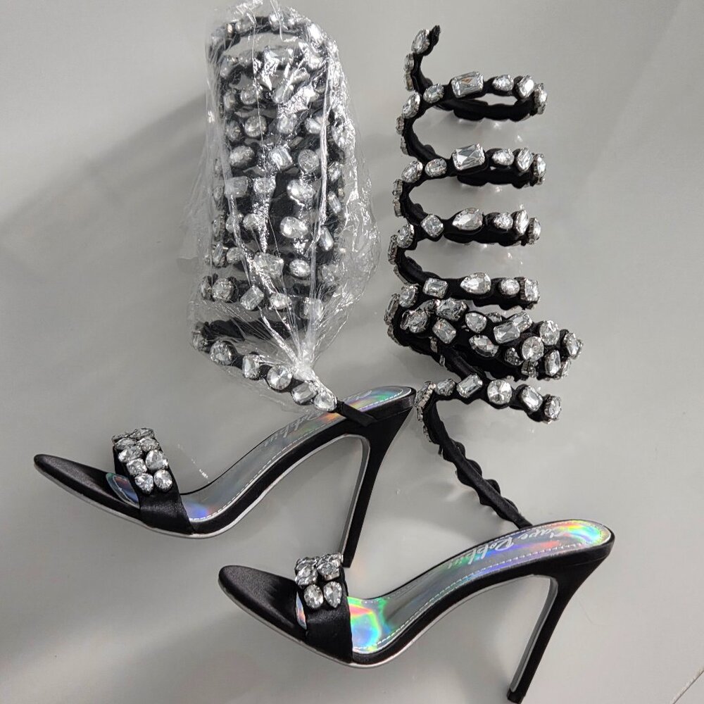 NEW HOT HEELS!!!